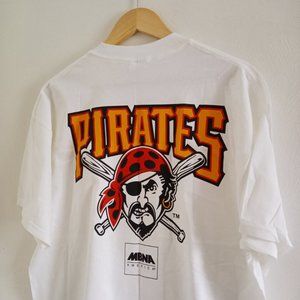 Delta // Pittsburgh Pirates White T-Shirt